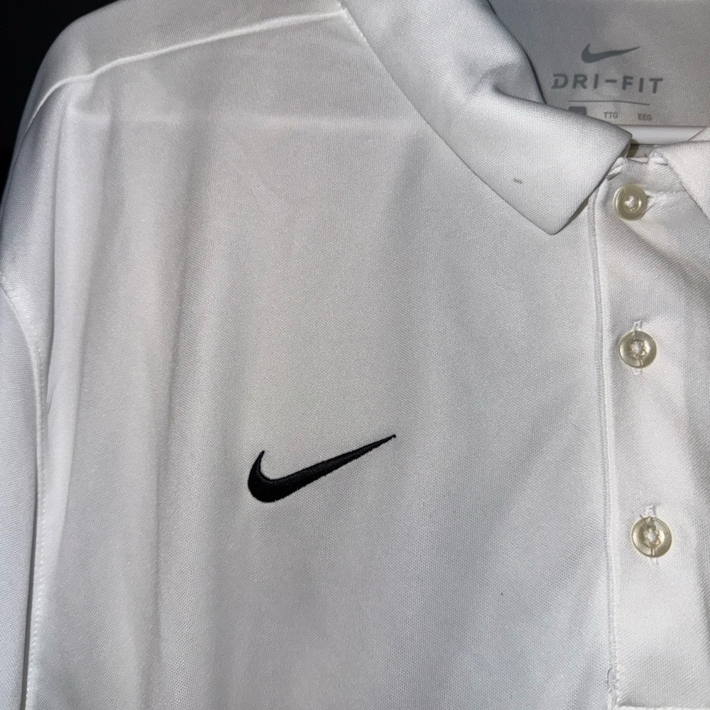 ❇️NWT❇️ Nike Men's Classic White Polo Shirt - Picture 6 of 9
